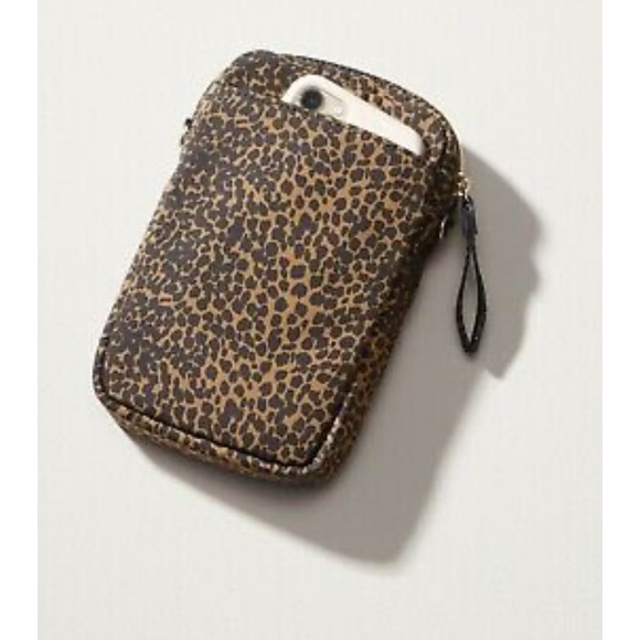 Brand New Stella & Dot Leopard Crush It Essential Crossbody - Picture 4 of 10